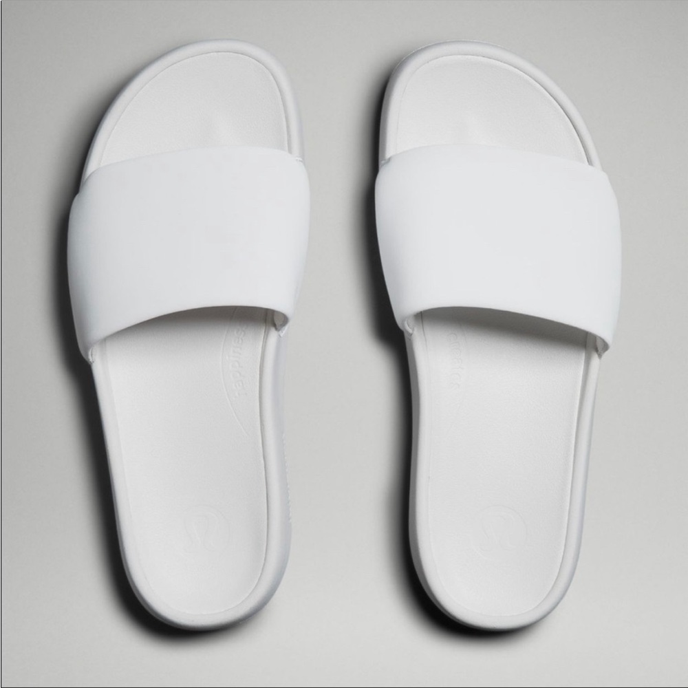 π Lululemon Restfeel Slide Sandal Slipper White NEW Size 7 - Picture 10 of 14